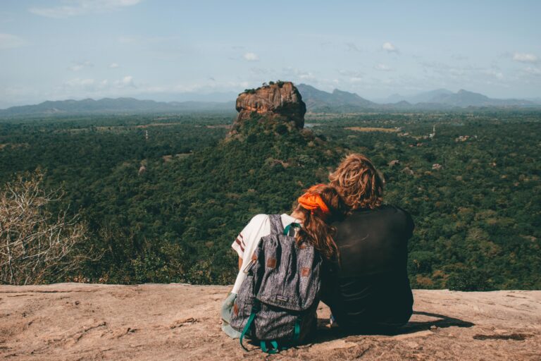 berg in sri lanka, wandeling, pidurangala rots